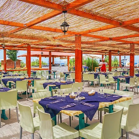 Futura Club Itaca Nausicaa 호텔 로사노