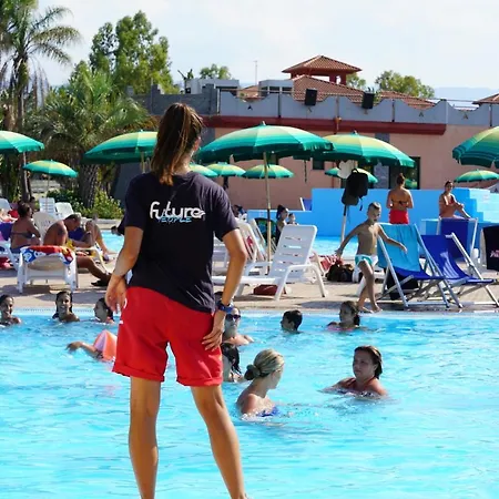 Futura Club Itaca Nausicaa 로사노